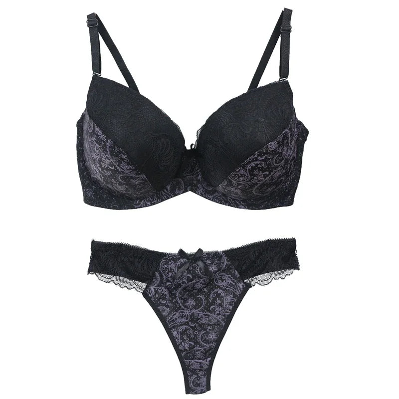 Lace Bra and Panty Set