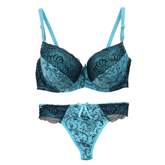 Lace Bra and Panty Set
