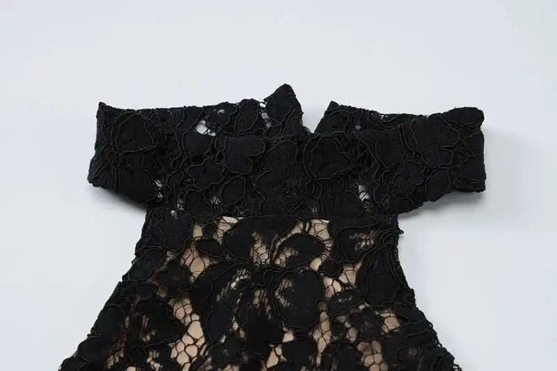 Lace Halter Backless Maxi Dress